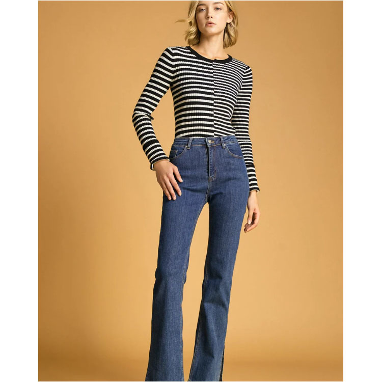 Women's Black Striped Pattern Knit Sweater