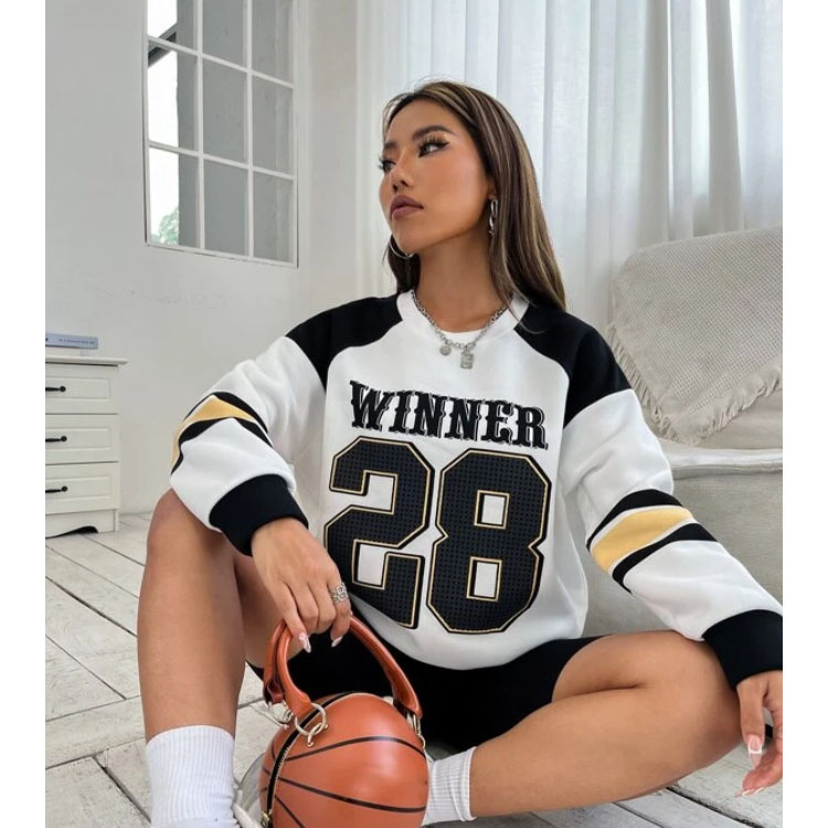 Women's Letter Graphic O-neck White Sweatshirt