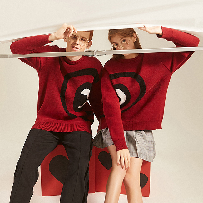 Valentine's Day Red Heart Jacquard Couple's Sweater