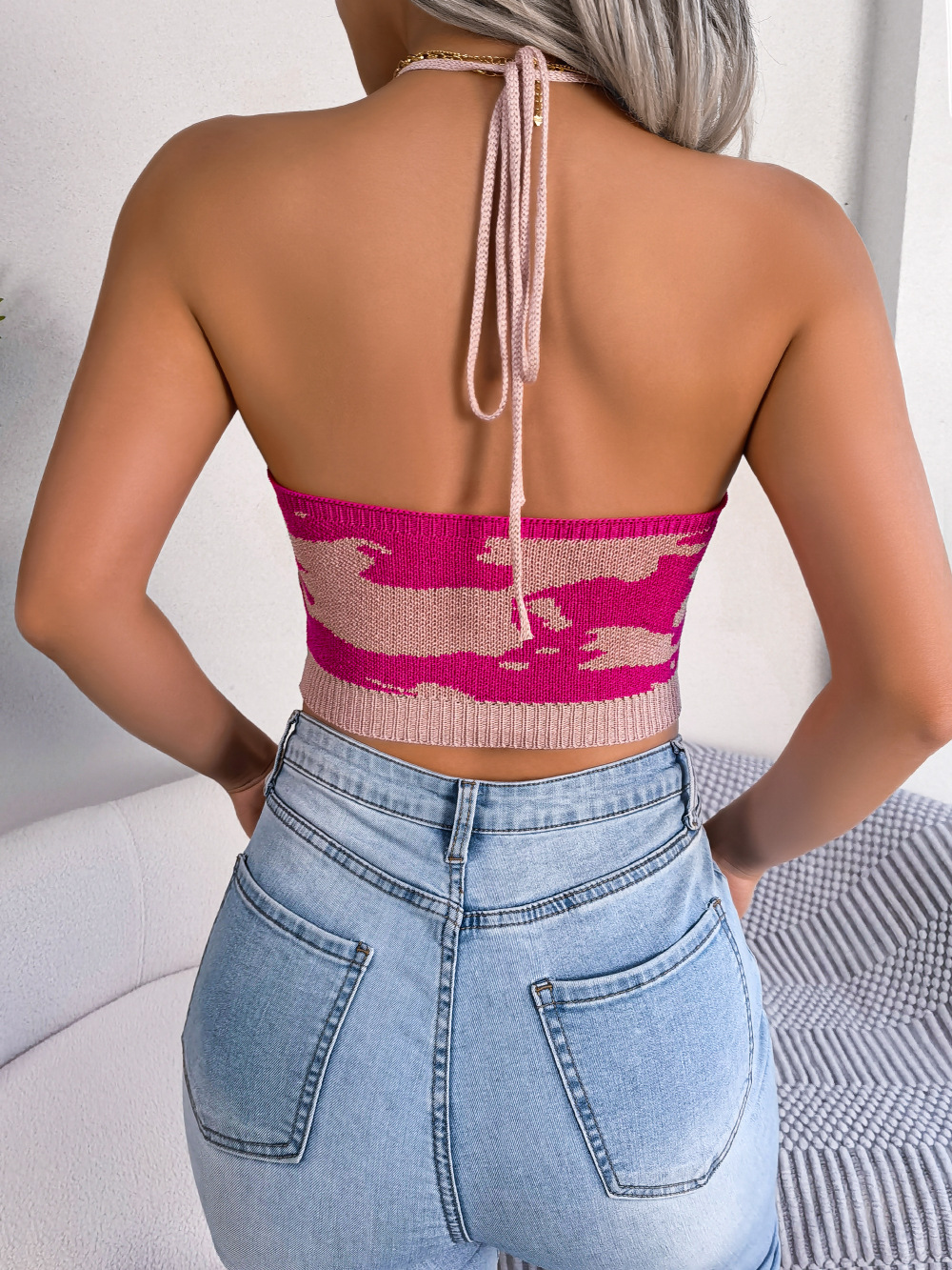 Halter Neck Knitted Cropped Top for Summer